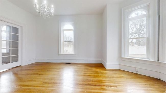 137 W Buena Vista St, House other with 3 bedrooms, 3 bathrooms and null parking in Kansas IL | Image 5