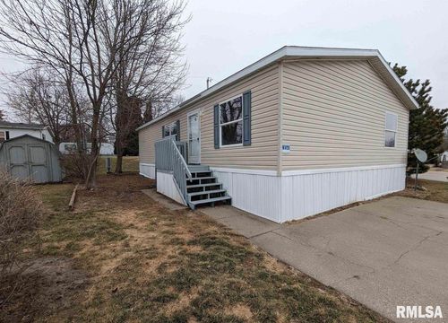 trlr-114-11325 140th St, Davenport, IA, 52804-9507 | Card Image
