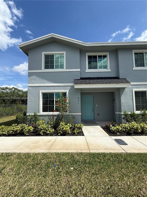 671 Nw 10th Ct, Florida City, FL, 33034-3455 | Card Image