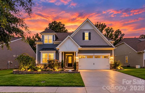 317 Picasso Trl, Mount Holly, NC, 28120-9366 | Card Image