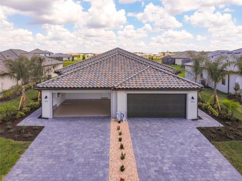 15925 Clear Skies Pl, BRADENTON, FL, 34211-1429 | Card Image