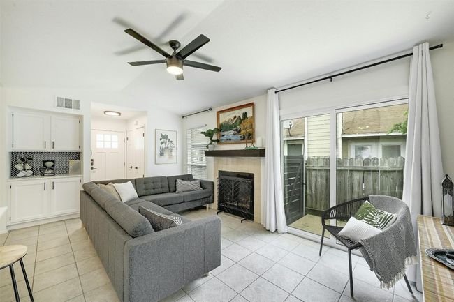 A - 3605 Leafield Dr, Home with 2 bedrooms, 2 bathrooms and 2 parking in Austin TX | Image 5
