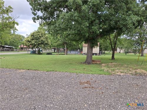 480 E Avenue R, Belton, TX, 76513-6090 | Card Image