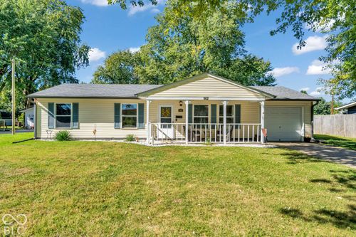 902 Sweetbriar Ave, New Whiteland, IN, 46184-1158 | Card Image