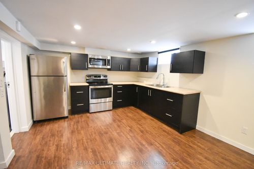 b-205 Innisfil St, Barrie, ON, L4N3E9 | Card Image