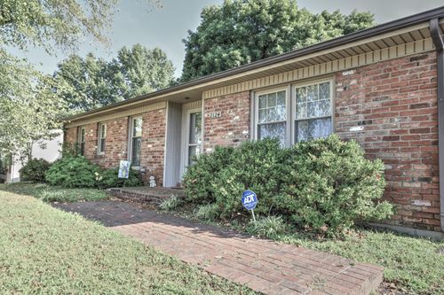 2124 Cypress Dr, Lexington, KY, 40504-3306 | Card Image