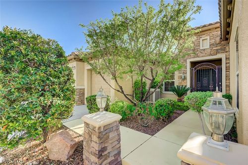 2357 Wisconsin Dells Dr, Henderson, NV, 89044-1043 | Card Image