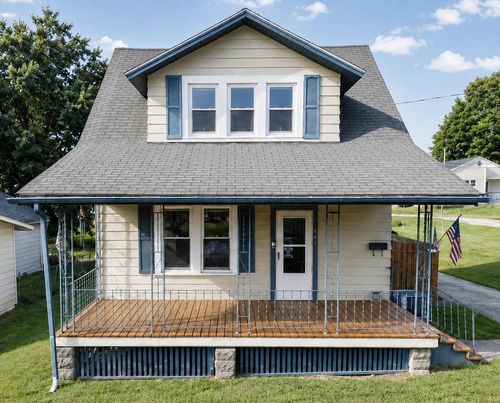 821 Caldwell St, Zanesville, OH, 43701-2264 | Card Image