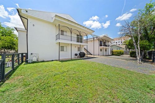 apt-105-1313 E 52nd St, Austin, TX, 78723-3002 | Card Image