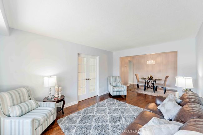 109 Beechfern Dr, House other with 4 bedrooms, 3 bathrooms and 4 parking in Stittsville ON | Image 5