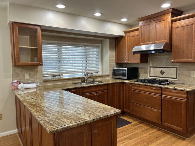 6464 Denton Ct, House other with 4 bedrooms, 3 bathrooms and null parking in Troy MI | Image 7