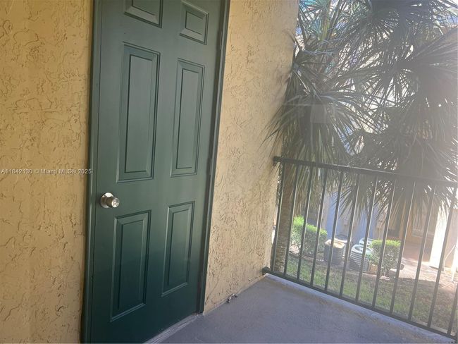 APT-421 - 949 Riverside Dr, Condo with 1 bedrooms, 1 bathrooms and null parking in Coral Springs FL | Image 9