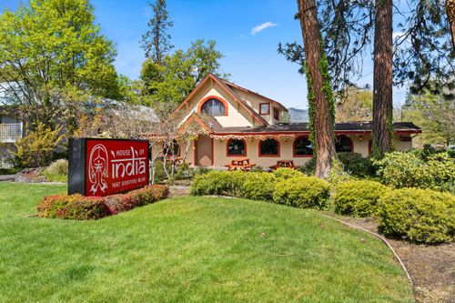 1667 Siskiyou Blvd, Ashland, OR, 97520-2454 | Card Image