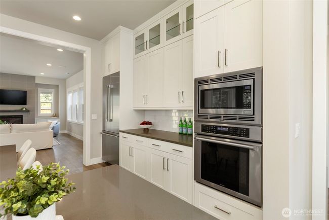 8784 Ne Winslow Grove Ct, House other with 4 bedrooms, 4 bathrooms and 2 parking in Bainbridge Island WA | Image 15