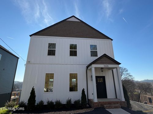 1626 Rugby Ave, Knoxville, TN, 37920-2630 | Card Image