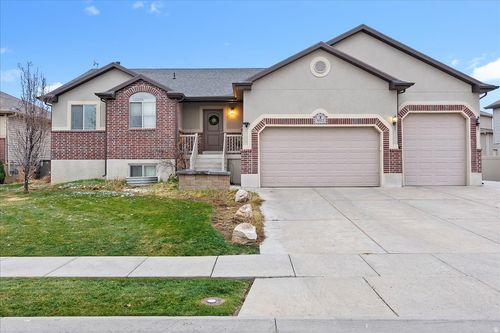 4322 S 3450 W, West Haven, UT, 84401-6712 | Card Image