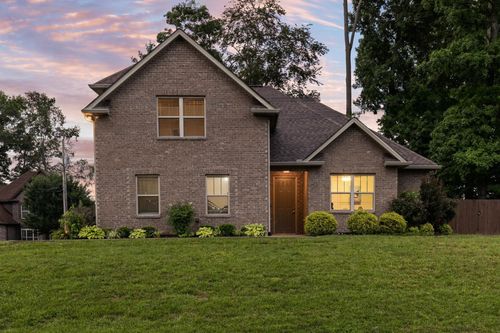 200 Sapphire Dr, White House, TN, 37188-9550 | Card Image