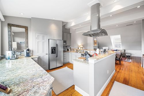apt-3-59 Rutland St, Boston, MA, 02118-4198 | Card Image