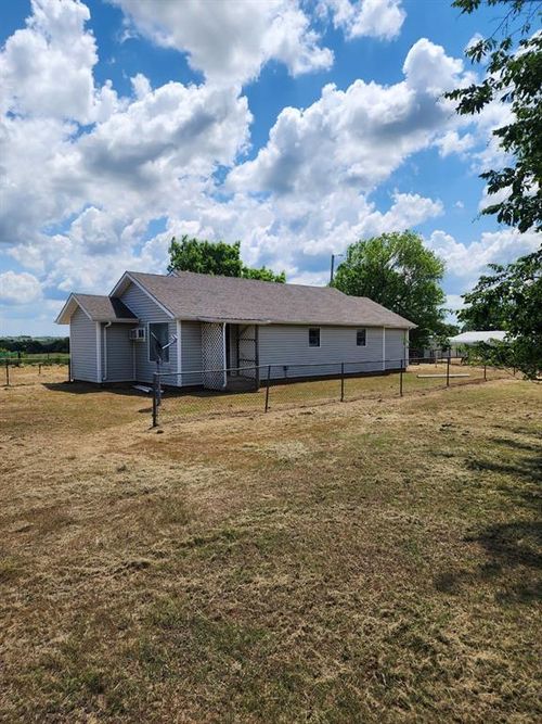 6095 County Road 1340, Carnegie, OK, 73015-2272 | Card Image