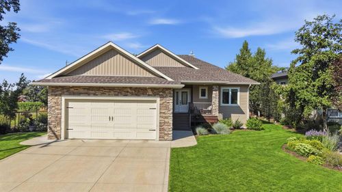 4006 38 St, Ponoka, AB, T4J1A8 | Card Image