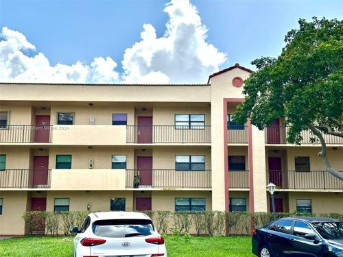 apt-305-3396 Foxcroft Rd, Miramar, FL, 33025-4109 | Card Image