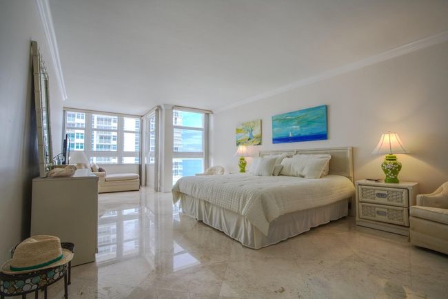 APT-1806 - 1370 S Ocean Blvd, Condo with 2 bedrooms, 2 bathrooms and null parking in Pompano Beach FL | Image 7