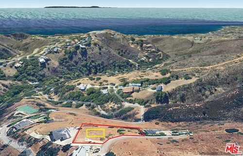 27152 Carrita Rd, Malibu, CA, 90265-2847 | Card Image