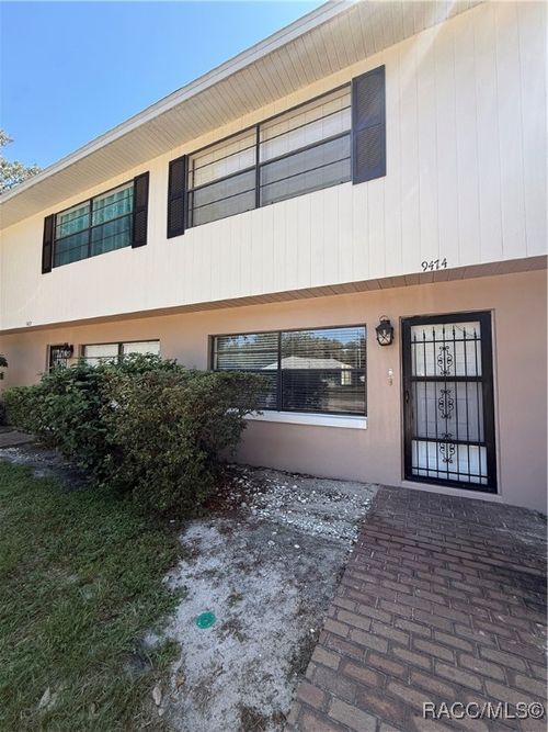 9474 W Green Bay Ln, Crystal River, FL, 34428-6043 | Card Image