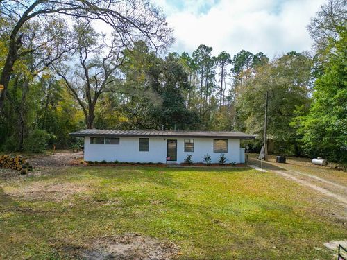 214 Charles Ave, Wewahitchka, FL, 32465-7138 | Card Image