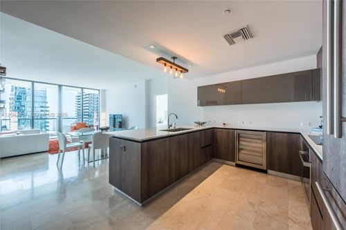 3403-88 Sw 7th St, Miami, FL, 33130-3691 | Card Image