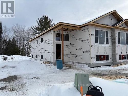 36 Meadow Wood Court, North Bay (Ferris), ON, P1A4L5 | Card Image