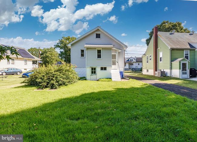 220 S Forklanding Rd, House other with 3 bedrooms, 1 bathrooms and null parking in MAPLE SHADE NJ | Image 4