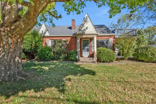 223 Cumberland Dr, Lebanon, TN, 37087-3551 | Card Image