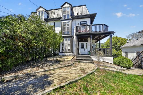 372 King St W, Brockville, ON, K6V3S6 | Card Image