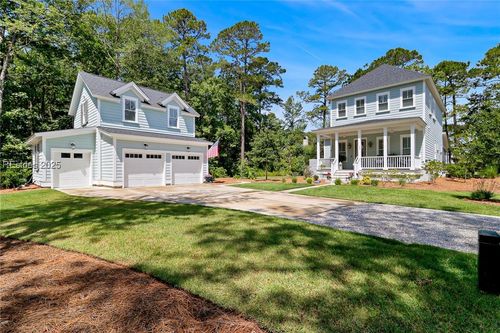 38 Skipperling Ct, Bluffton, SC, 29909-7058 | Card Image