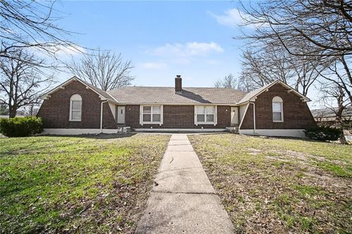 1001-1003 E 12th Ter N, Independence, MO, 64050 | Card Image
