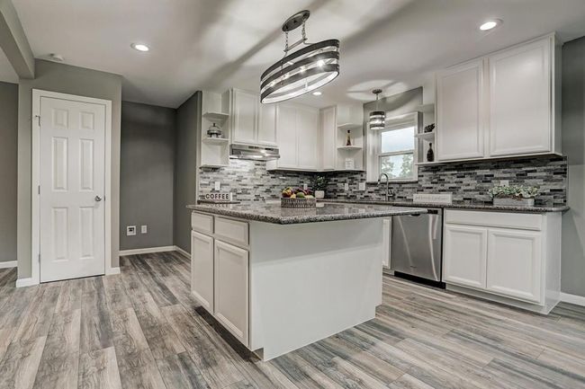 3889 County Road 155, House other with 3 bedrooms, 3 bathrooms and 2 parking in Alvin TX | Image 12
