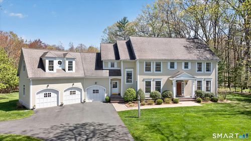 5 School House Ln, Simsbury, CT, 06070-1979 | Card Image