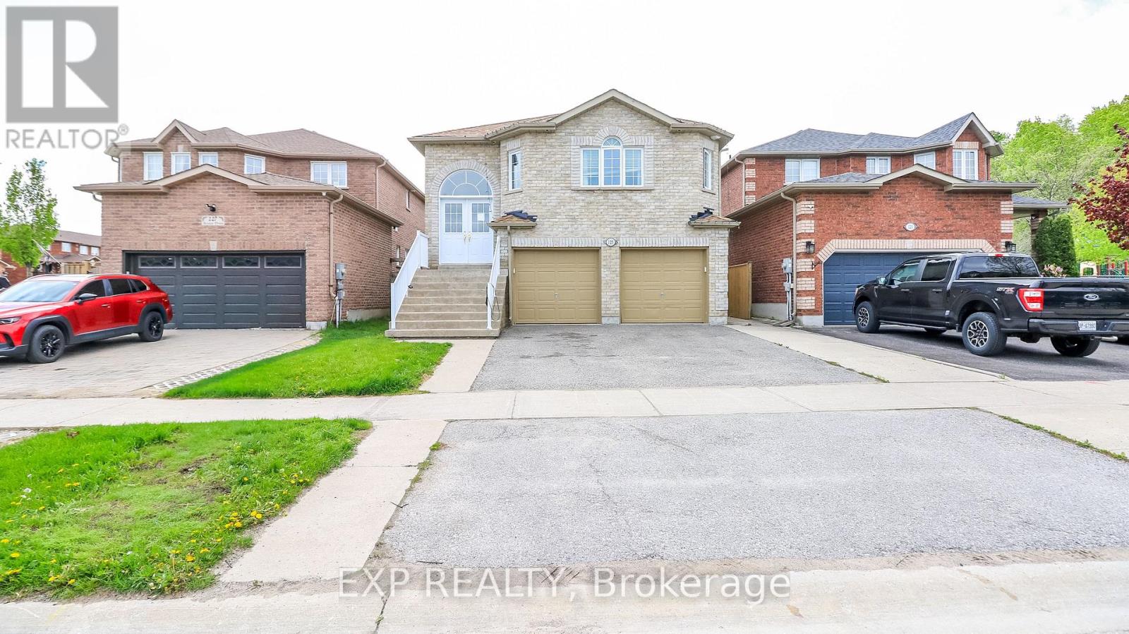 Residential in Barrie (Painswick South) 3