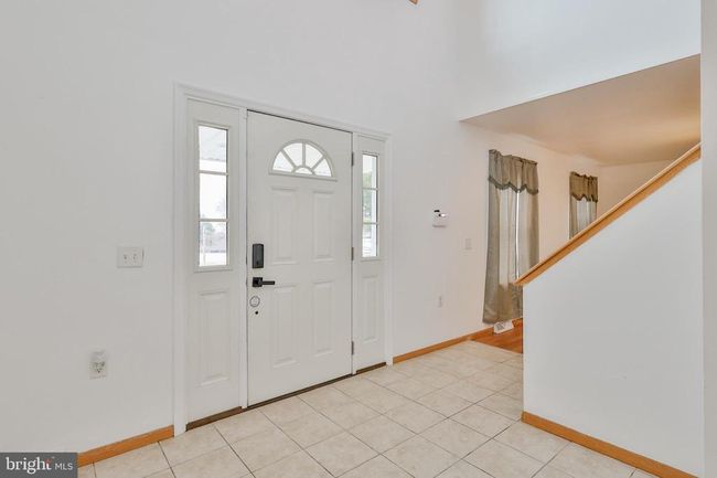 6295 Venture Ct, House other with 4 bedrooms, 4 bathrooms and null parking in Slatington PA | Image 6