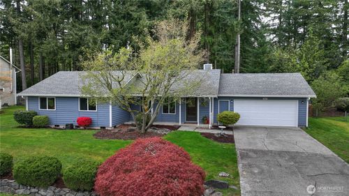 3617 Stikes Loop Se, Lacey, WA, 98503-8203 | Card Image