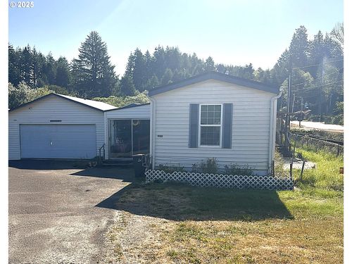 900 N 8th St, Lakeside, OR, 97449-9640 | Card Image