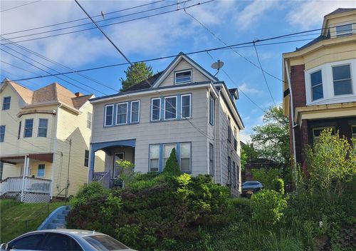 743 Taylor Ave, Avalon, PA, 15202-2615 | Card Image