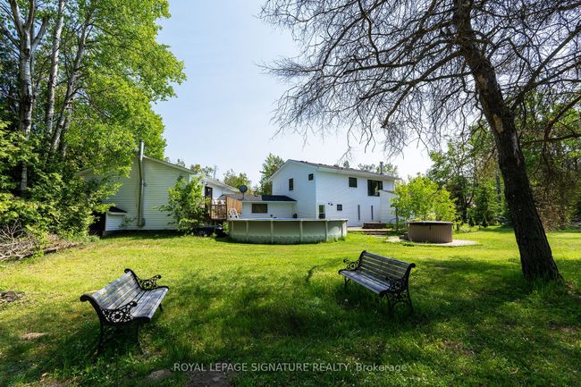 20 Hillview Cres, House other with 6 bedrooms, 5 bathrooms and 8 parking in Midhurst ON | Image 38