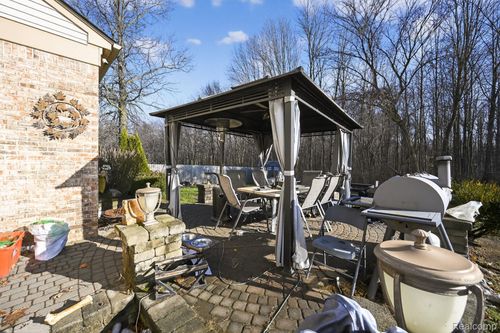 15333 Brookside Drive, Van Buren Charter Township, MI, 48111 | Card Image