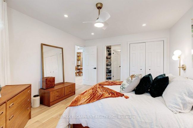 308 - 1210 Thorpe Rd, Condo with 3 bedrooms, 2 bathrooms and 1 parking in Burlington ON | Image 23