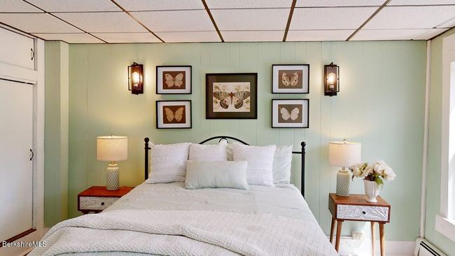 208 Columbia St, House other with 4 bedrooms, 1 bathrooms and 2 parking in Adams MA | Image 20