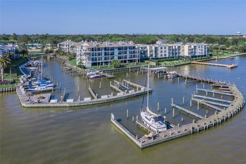 apt-512-4011 Nasa Pkwy, El Lago, TX, 77586-6242 | Card Image