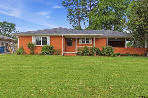 804 S Mill St, Winnsboro, TX, 75494-3632 | Card Image