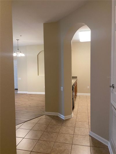 30801 - 3314 Robert Trent Jones Drive, Condo with 3 bedrooms, 2 bathrooms and null parking in Orlando FL | Image 3